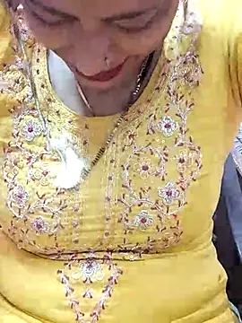 Snapshot of Urmila_bhabhii chatting on 7, 3, 2025 Urmila bhabhii online show from 7, 3, 2025