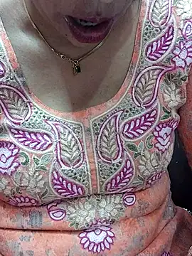 Snapshot of Urmila_bhabhii chatting on 15, 3, 2025 Urmila bhabhii online show from 15, 3, 2025