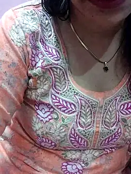 Snapshot of Urmila_bhabhii chatting on 15, 3, 2025 Urmila bhabhii online show from 15, 3, 2025