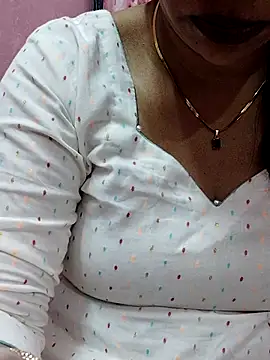 Snapshot of Urmila_bhabhii chatting on 18, 3, 2025 Urmila bhabhii online show from 18, 3, 2025