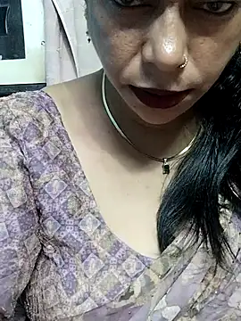 Snapshot of Urmila_bhabhii chatting on 3, 11, 2025 Urmila bhabhii online show from 3, 11, 2025