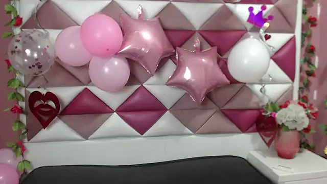 NahomiConnor  online show from 20, 1, 2025