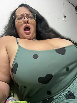 KarllaWalker online show from 22, 6, 2026