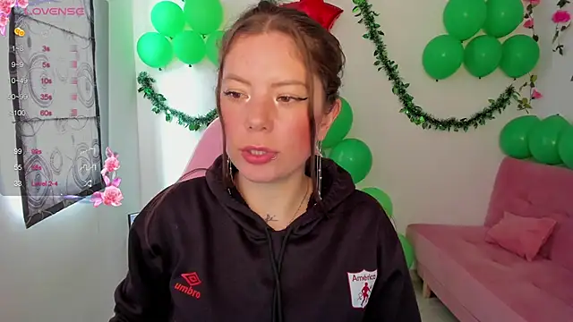 Susana garcia  online show from 12, 12, 2024