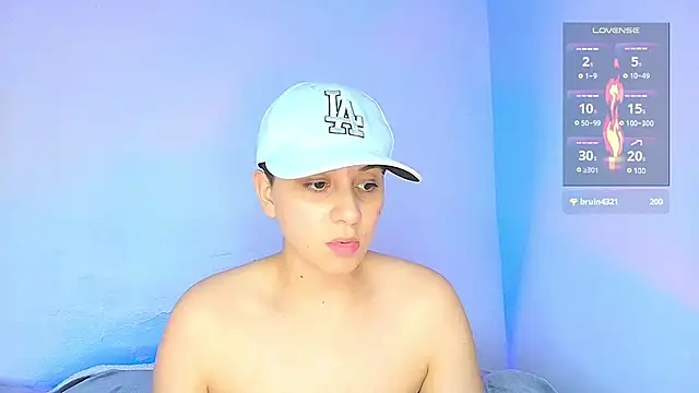 aron wi online show from 20, 12, 2024