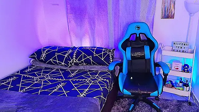 aron wi online show from 15, 9, 2025