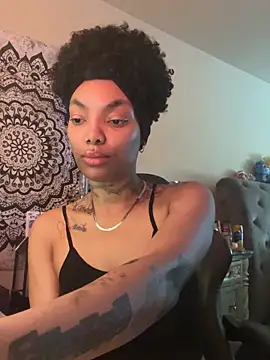 butterflybootyy online show from 5, 12, 2024