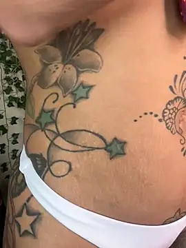 butterflybootyy online show from 30, 1, 2025