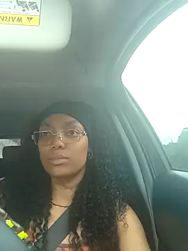 butterflybootyy online show from 28, 4, 2026