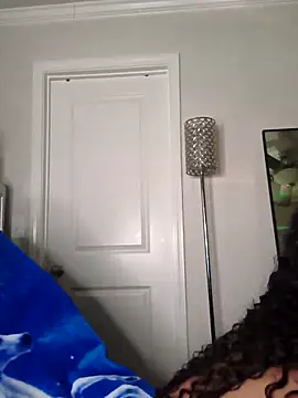butterflybootyy online show from 17, 5, 2026