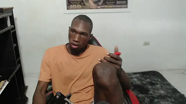 Snapshot of black30cmdick chatting on 25, 5, 2026 black30cmdick online show from 25, 5, 2026