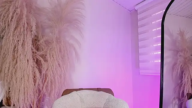 ariana rosse   online show from 4, 2, 2025