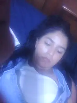 Snapshot of SINUECASTILLO chatting on 12, 2, 2025 SINUECASTILLO online show from 12, 2, 2025