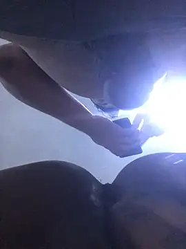 Snapshot of SINUECASTILLO chatting on 17, 3, 2025 SINUECASTILLO online show from 17, 3, 2025