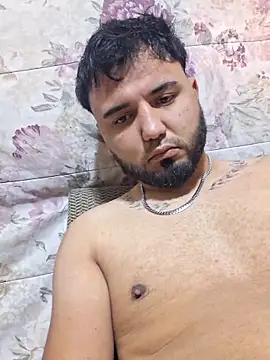 Snapshot of SINUECASTILLO chatting on 21, 2, 2026 SINUECASTILLO online show from 21, 2, 2026