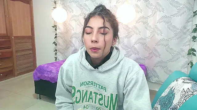 Mya paris online show from 4, 12, 2024