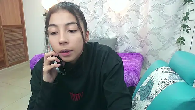 Mya paris online show from 23, 12, 2024