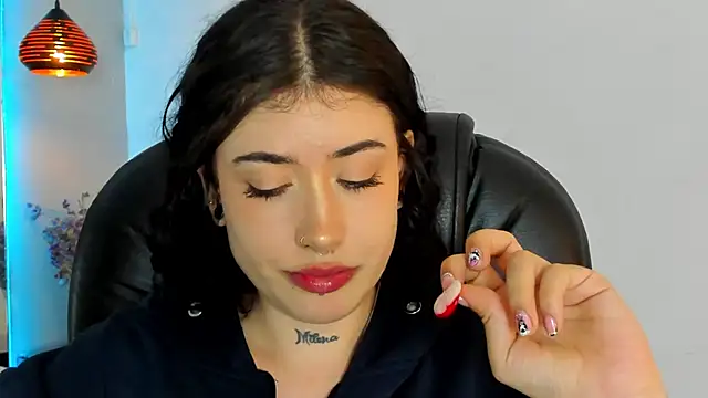 Snapshot of melody_suarez chatting on 3, 1, 2025 melody suarez online show from 3, 1, 2025