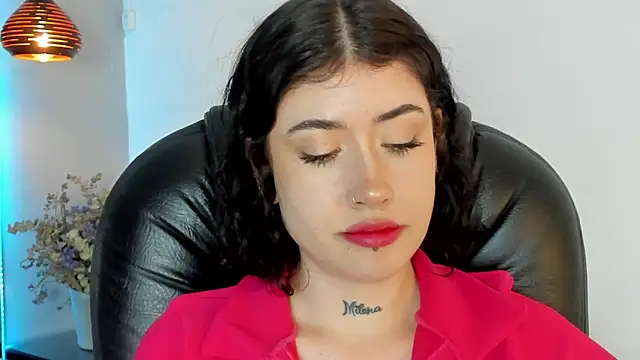 Snapshot of melody_suarez chatting on 9, 1, 2025 melody suarez online show from 9, 1, 2025