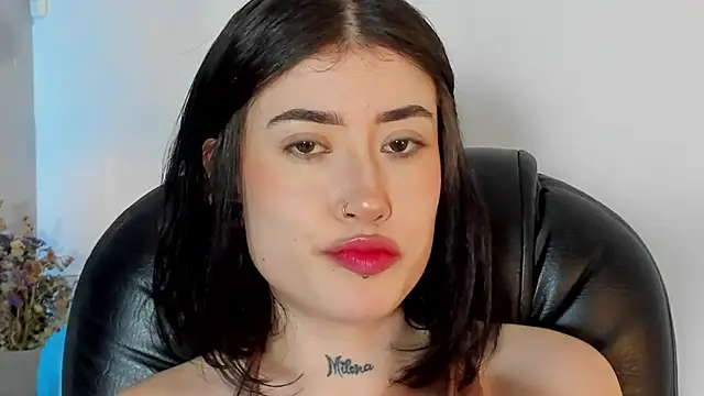 Snapshot of melody_suarez chatting on 21, 1, 2025 melody suarez online show from 21, 1, 2025