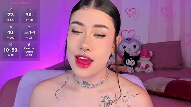 Snapshot of melody_suarez chatting on 14, 10, 2025 melody suarez online show from 14, 10, 2025