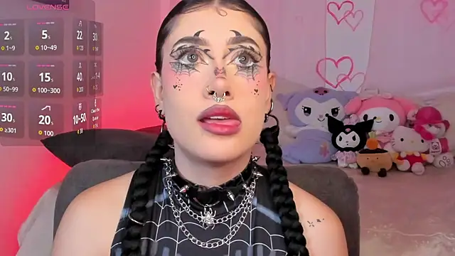 Snapshot of melody_suarez chatting on 23, 10, 2025 melody suarez online show from 23, 10, 2025