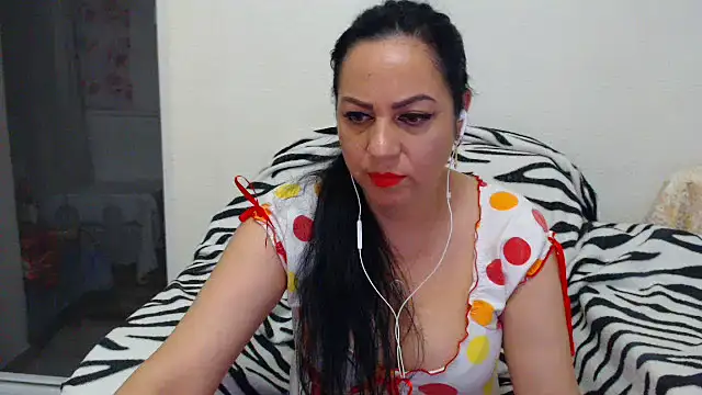 MissElla online show from 24, 7, 2026