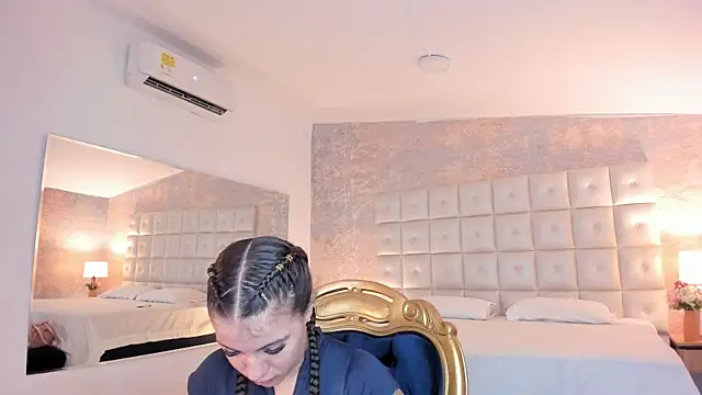 MelaniieRoux online show from 2, 8, 2026