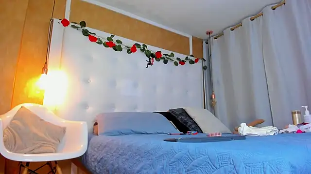  evamilf  online show from 23, 3, 2026