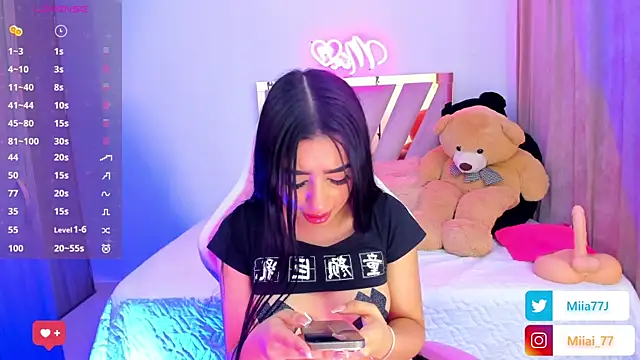 Miia77  online show from 19, 9, 2025