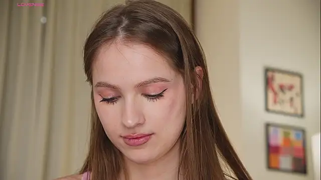 Snapshot of hecola chatting on 30, 3, 2026 hecola online show from 30, 3, 2026