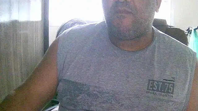 Snapshot of ulmo_br chatting on 13, 9, 2025 ulmo br online show from 13, 9, 2025