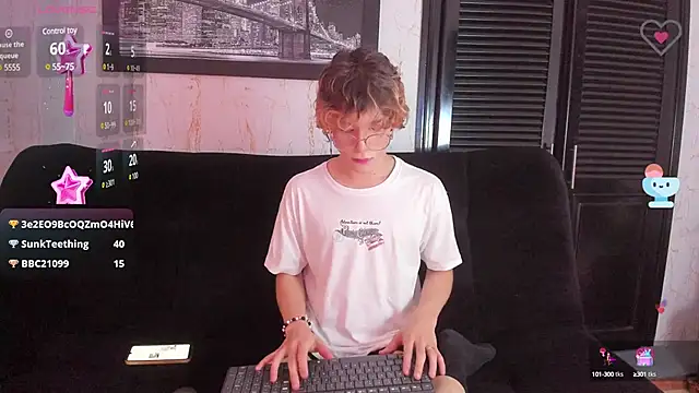 Max lover1 online show from 3, 2, 2025