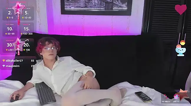 Max lover1 online show from 14, 2, 2025