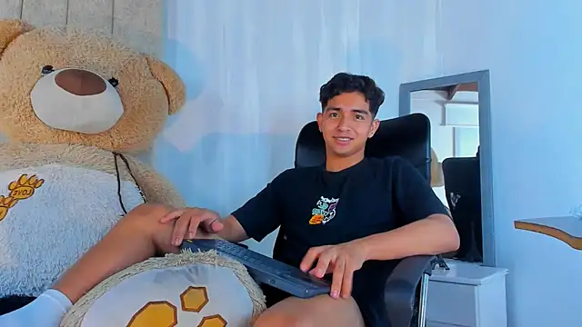 Muichiro tokito1 online show from 30, 1, 2025