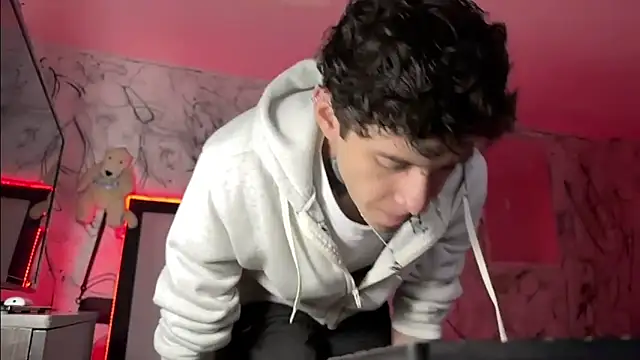 Saturno v online show from 14, 2, 2025