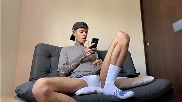 Saturno v online show from 16, 3, 2025