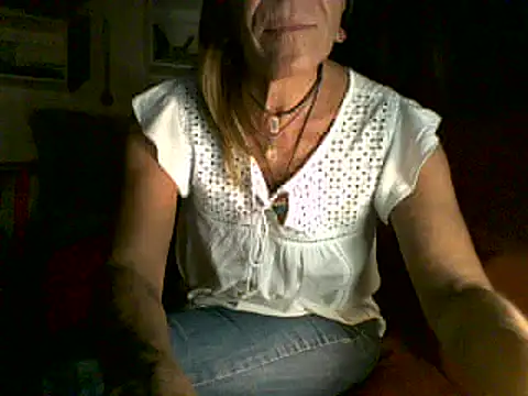 Snapshot of sabinytahot chatting on 2, 12, 2024 sabinytahot online show from 2, 12, 2024