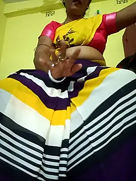 Snapshot of Riyaa_2024 chatting on 20, 12, 2024 Riyaa 2024 online show from 20, 12, 2024