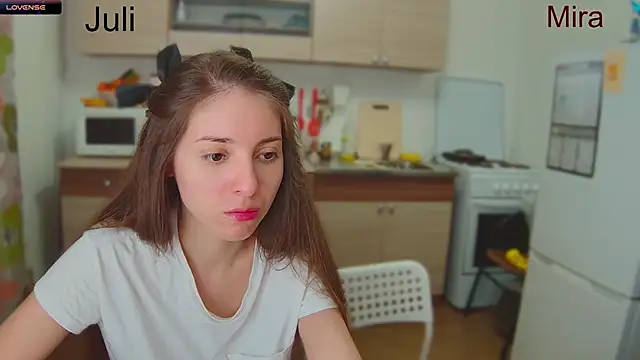 fcjuicy pussy online show from 7, 1, 2025