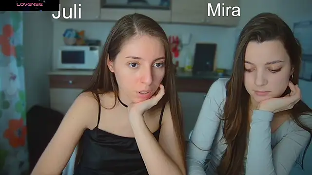 fcjuicy pussy online show from 1, 3, 2025