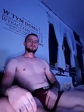 wariacik0024 online show from 16, 9, 2025