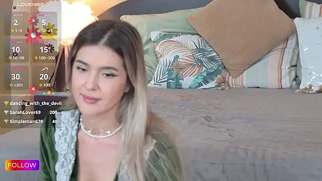 Sarah-Hart online show from 4, 3, 2025