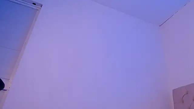 Snapshot of isabella_jazz chatting on 2, 1, 2025 isabella jazz online show from 2, 1, 2025