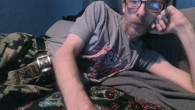 Snapshot of MysteriousFire23 chatting on 18, 12, 2025 MysteriousFire23 online show from 18, 12, 2025