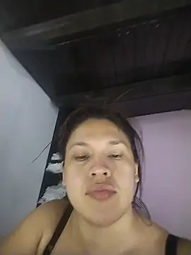 kimCosseyy online show from 9, 7, 2026