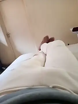 Snapshot of izinjamfee2 chatting on 19, 9, 2025 izinjamfee2 online show from 19, 9, 2025