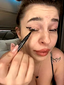 Snapshot of GraceCarther chatting on 9, 10, 2025 GraceCarther online show from 9, 10, 2025