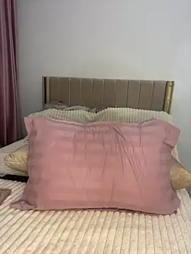 Snapshot of GraceCarther chatting on 19, 10, 2025 GraceCarther online show from 19, 10, 2025