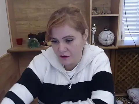 Snapshot of DaniellaKiss chatting on 6, 1, 2026 DaniellaKiss online show from 6, 1, 2026